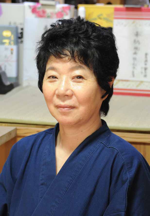 梨岡京美プロフィール写真2