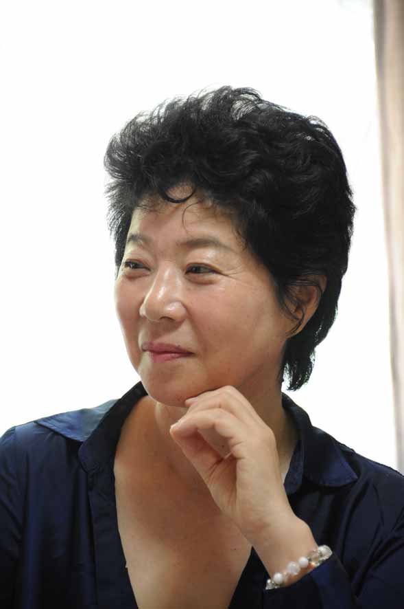 梨岡京美プロフィール写真