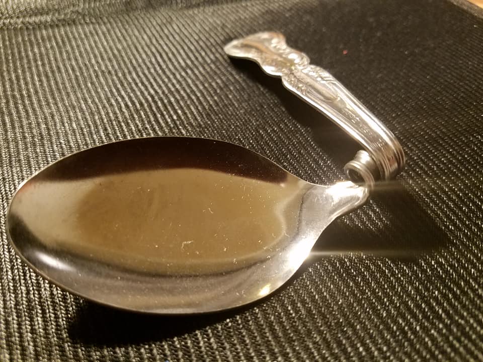 スプーン曲げ